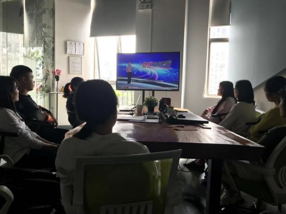 The company conducts safety training to improve the safety awareness of new employees The company conducts safety training to improve the safety awareness of new employees